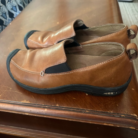 Keen brown leather loafers sz 9 - Picture 1 of 4